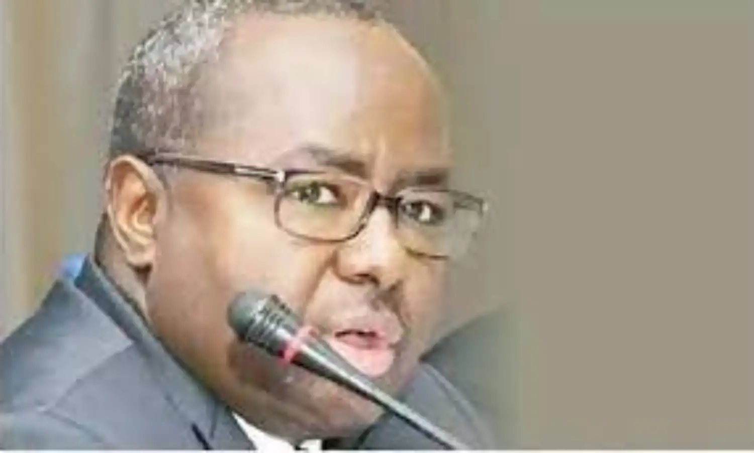 Court releases ex- SEC DG from corruption offence