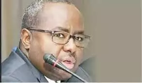 Court releases ex- SEC DG from corruption offence