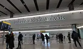 Coronavirus: Israel, Britain restrict travel from southern Africa over new variant