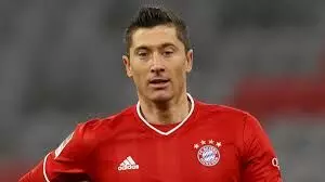 FC Bayern diplomatic after Lewandowski Ballon dOr humiliation