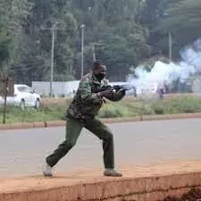 Kenyan police killed 6, himself in rampage Kenyan police killed 6, himself in rampage