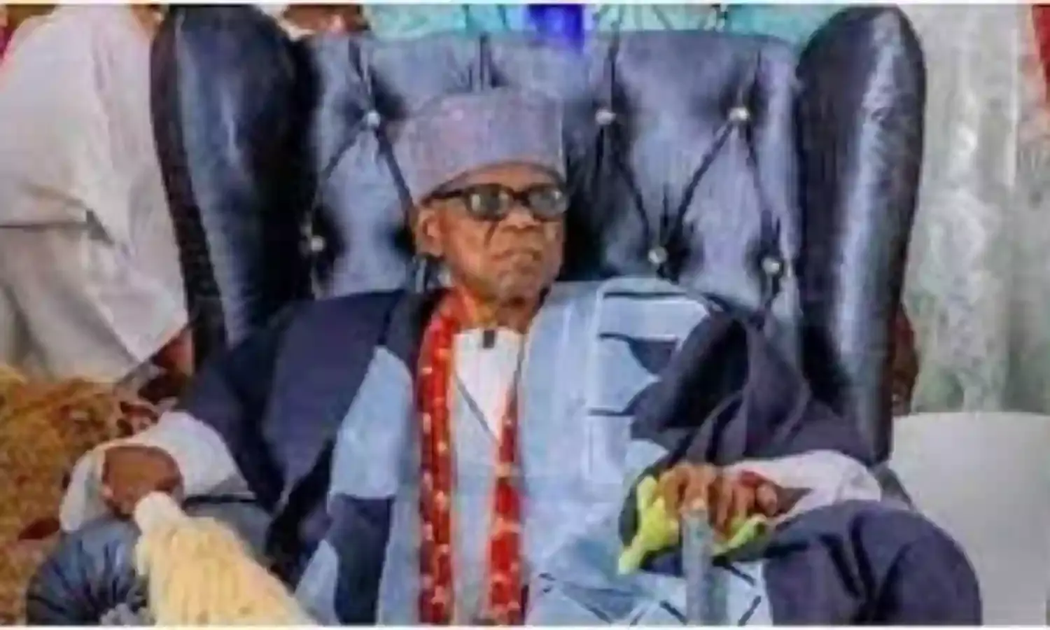 Sen Iyiola Omisore mourns father