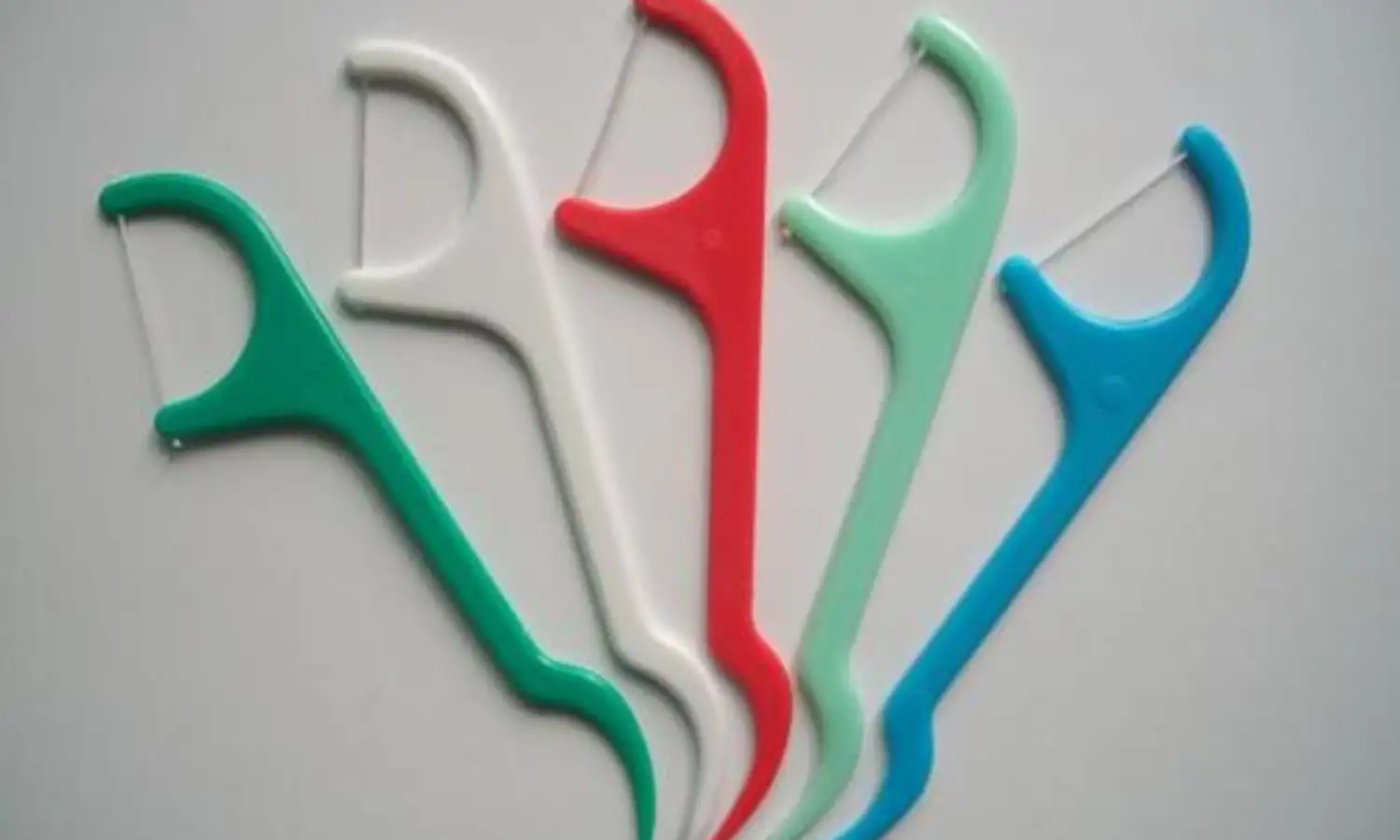 Using toothpick for teeth is bad practice, says dentist