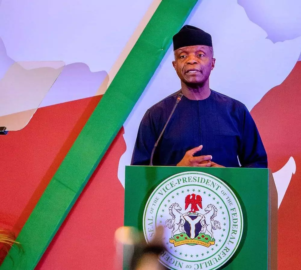 Osinbajo lauds Duke of Edinburgh awardees Osinbajo lauds Duke of Edinburgh awardees