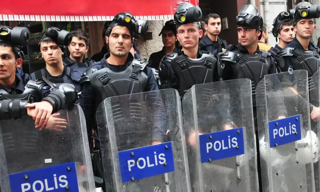 Turkey arrests 17 suspects over 2016 failed coup