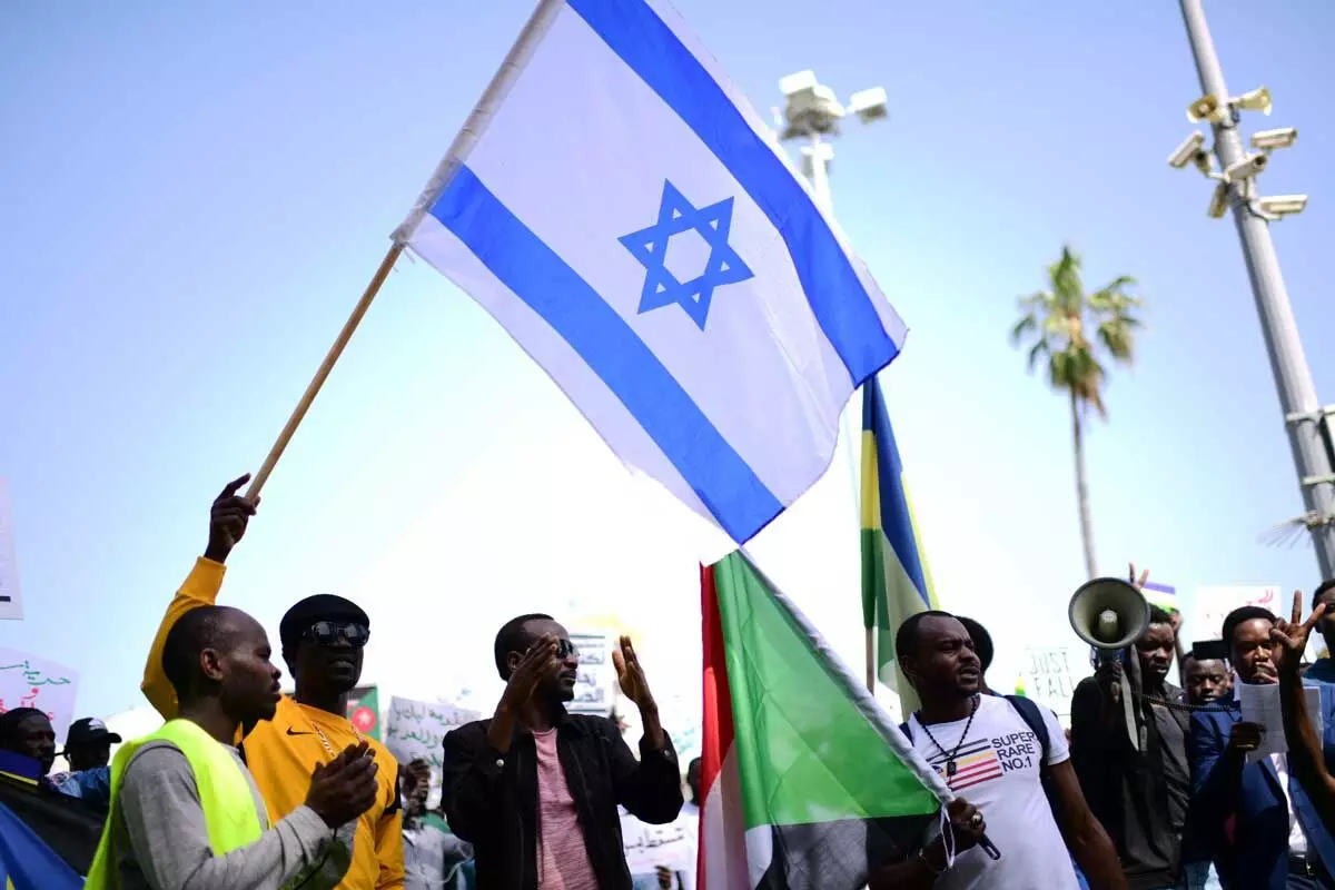 Source says Sudanese envoy in Israel to promote ties
