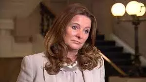 British health minister continues meeting despite being COVID-19 positive