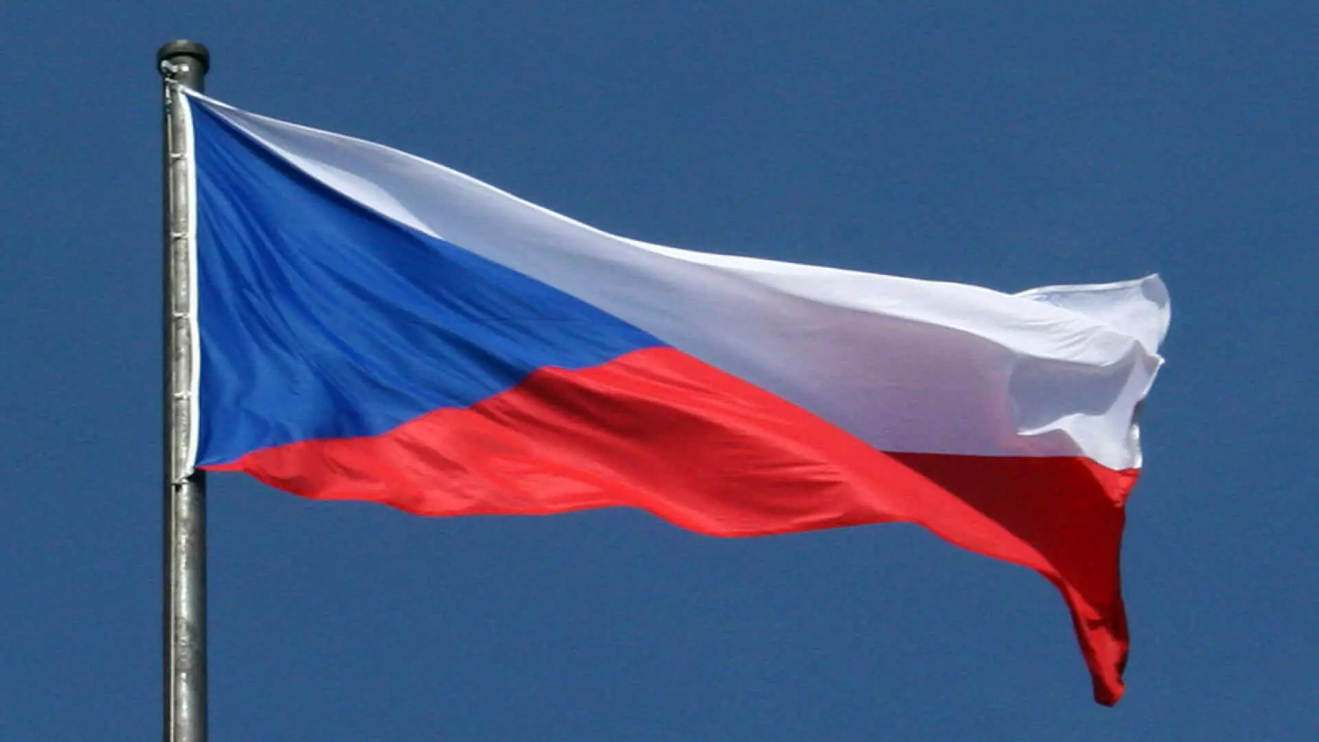 Czech Republic abolishes vaccinated COVID rule