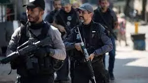 Police arrest hacker of  Neymars accounts