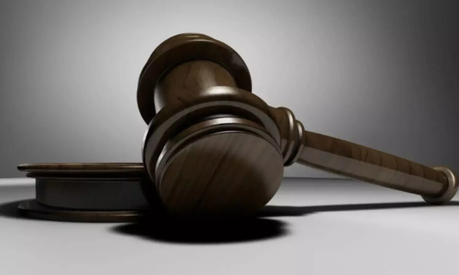 2 dismissed policemen to die for armed robbery