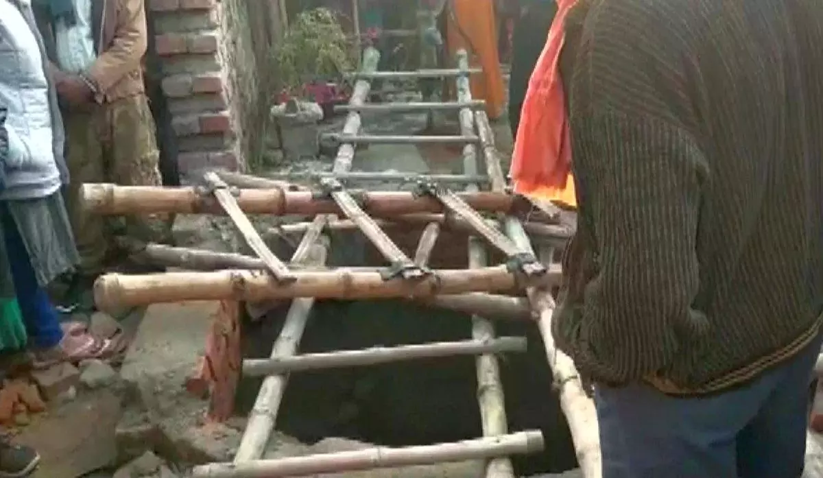 13 die after falling into well during marriage celebrations 13 die after falling into well during marriage celebrations