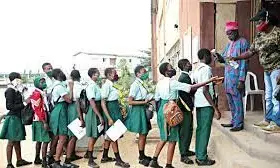 Parents, students in Ogun state sign undertaking on hooliganism