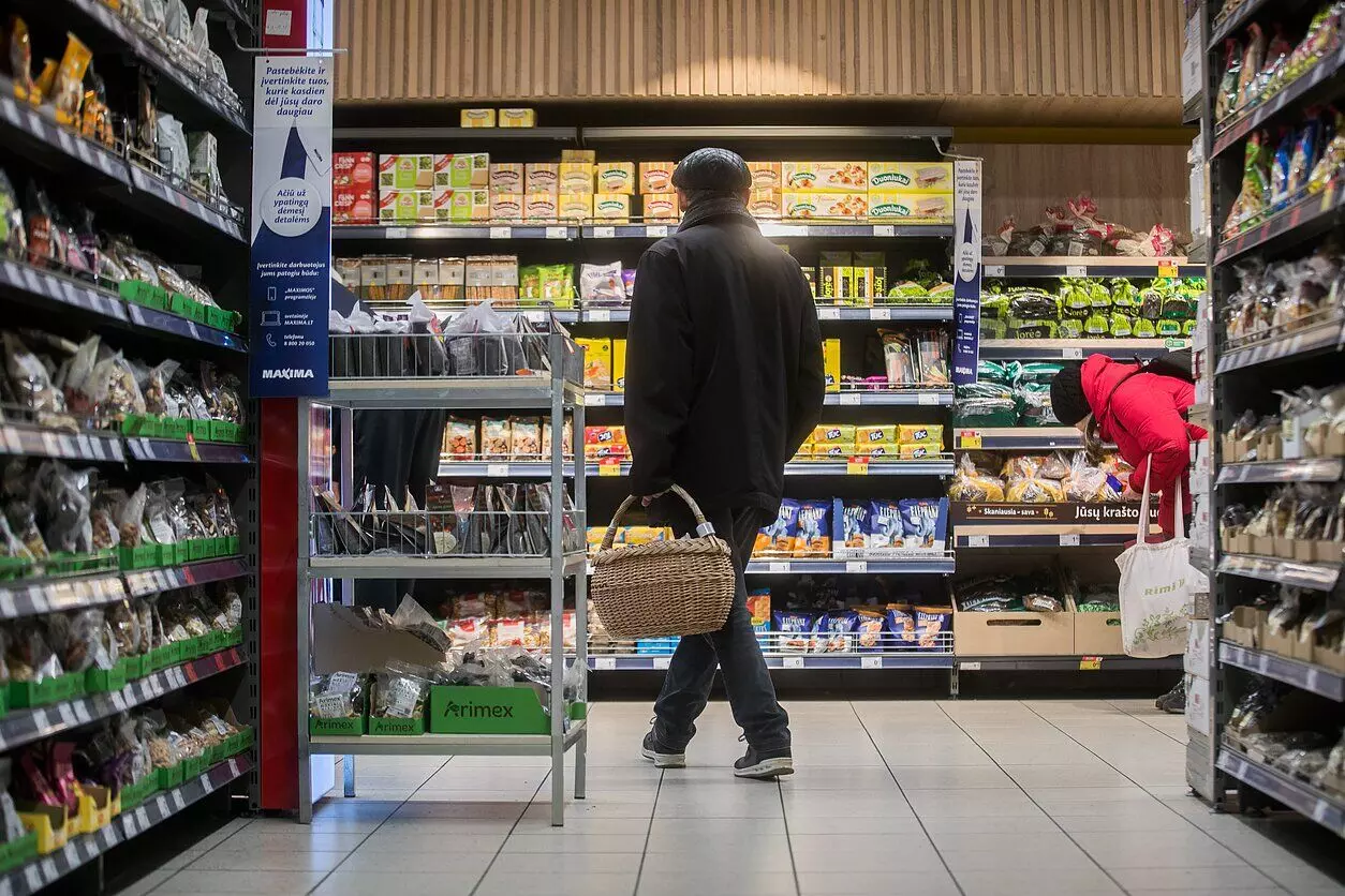 Baltics supermarkets protest by stop stocking Russian product Baltics supermarkets protest by stop stocking Russian product