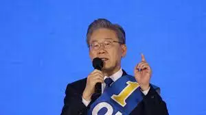 S/ Korean presidential candidate under fire over comments on Ukraine S/ Korean presidential candidate under fire over comments on Ukraine