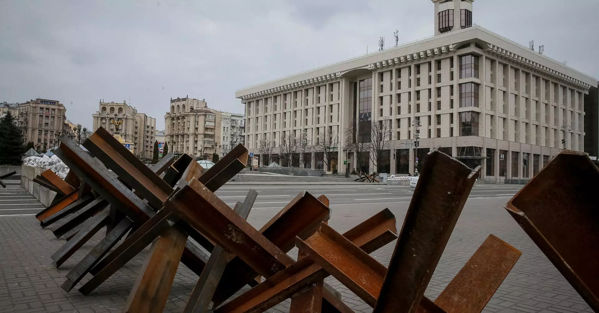 Russo-Ukraine War: UK stop in-person consular assistance in Ukraine