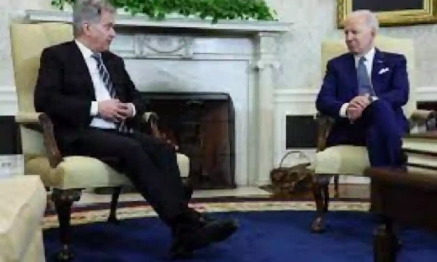 Finland to review security policy if to join NATO – President