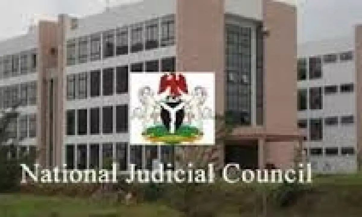 Council warns 2 judges over judicial misconduct