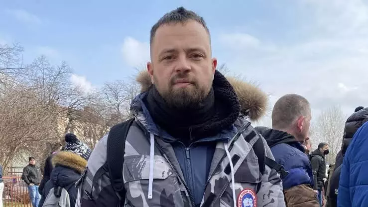 Parents return from holiday amazed as son gone to fight in Ukraine