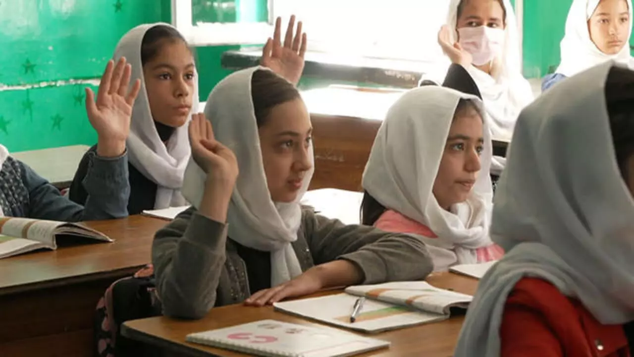Taliban denies schoolgirls beyond grade 6 of education