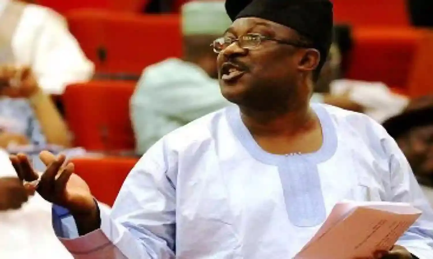 Smart Adeyemi urges FG to renovate oil refineries