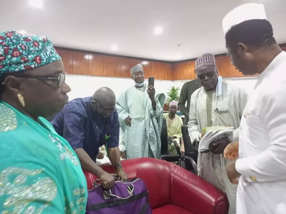 Presidential aspirant donates N15m to train attacked victims Presidential aspirant donates N15m to train attacked victims