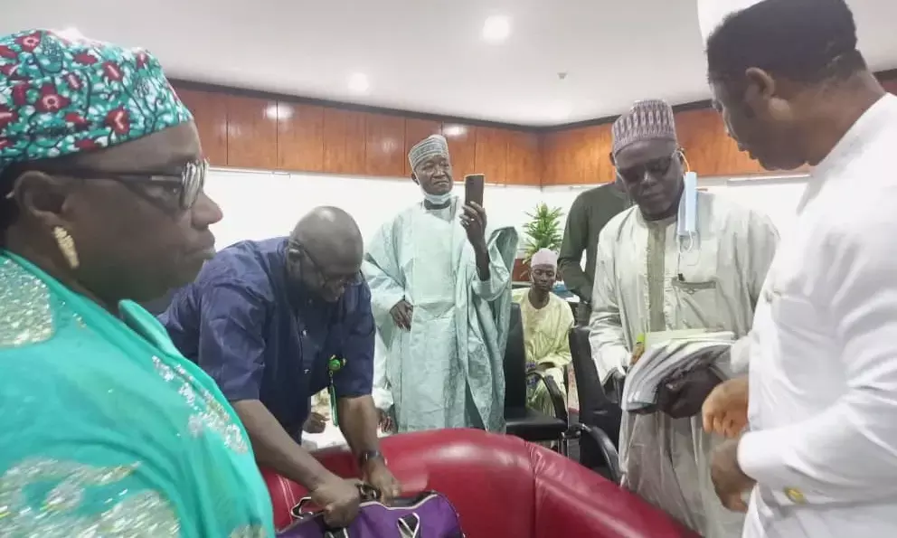 Presidential aspirant donates N15m to train attacked victims