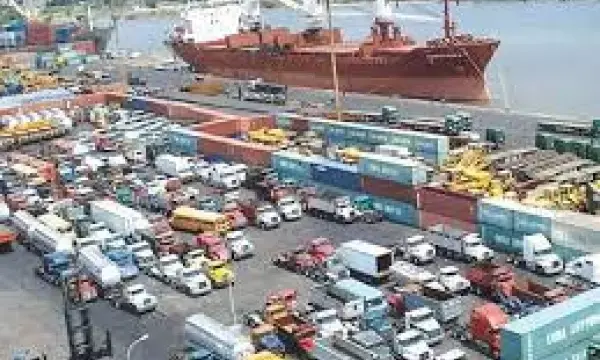 More than 90% trapped vehicles evacuated from Lagos port