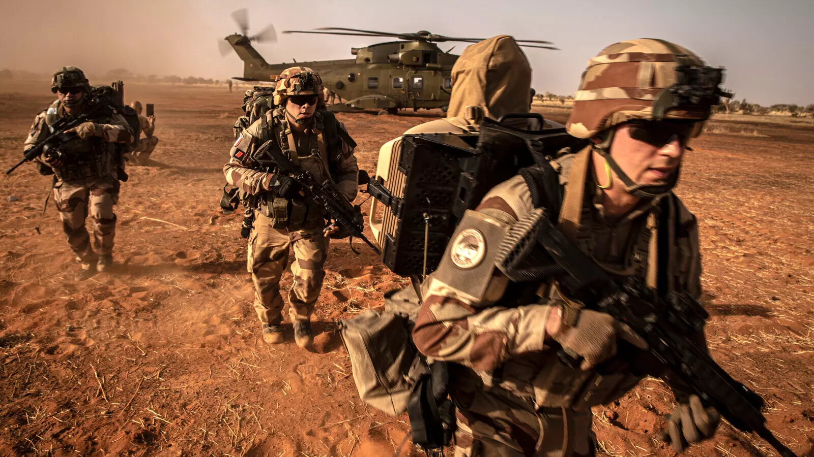 France violating its airspace to spy on troops, says Mali