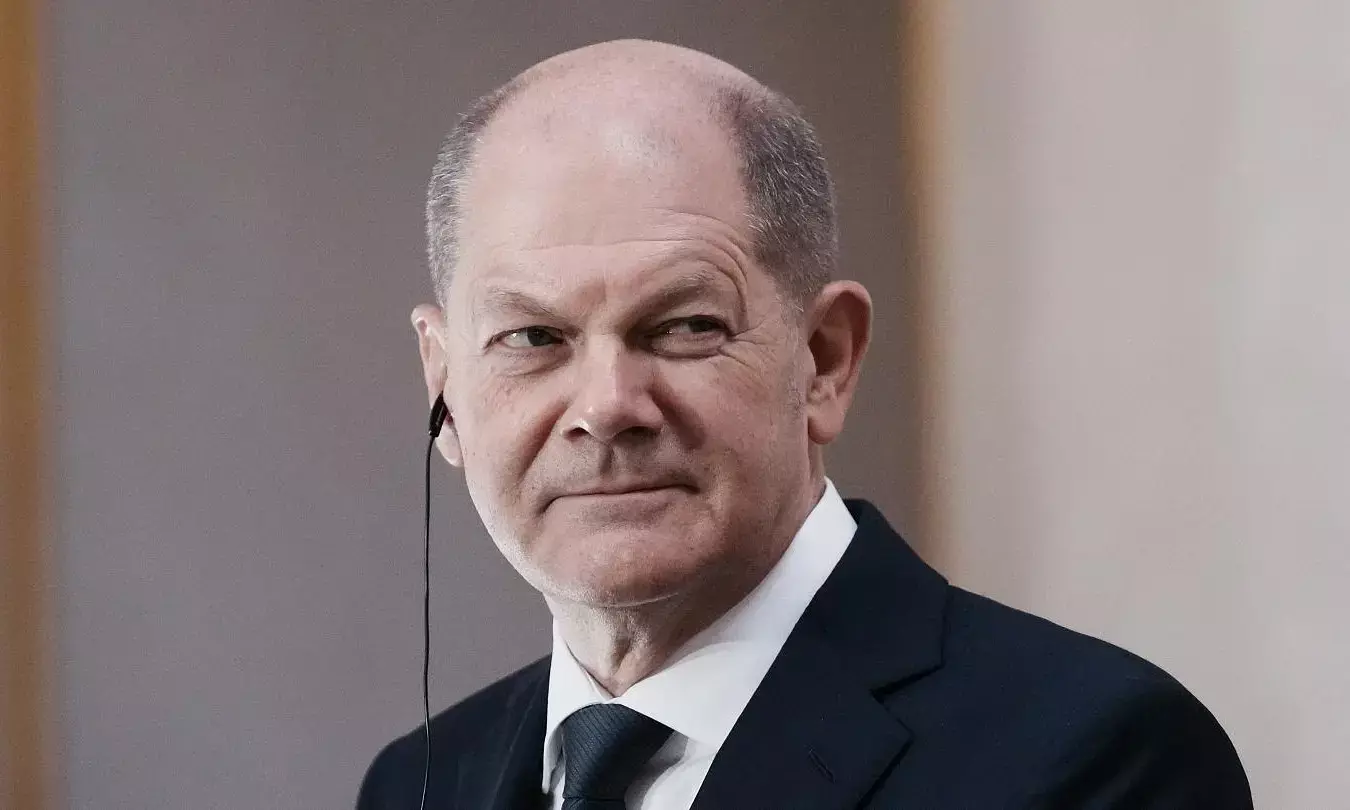 German chancellor on 20 hours, first Asia trip to Tokyo