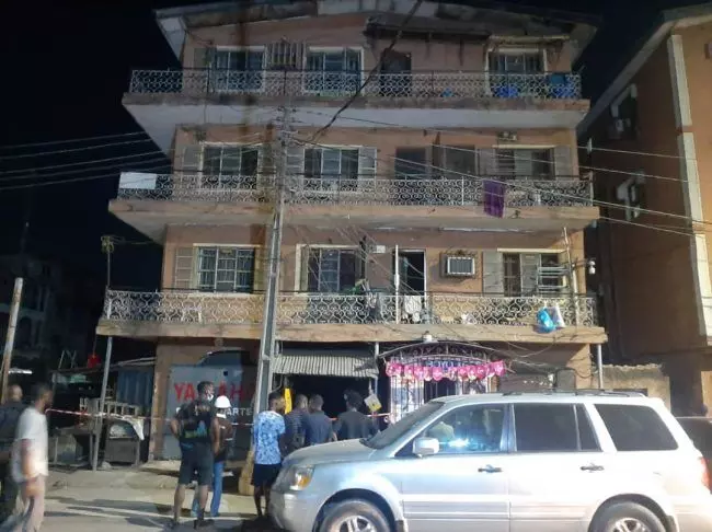 Lagos govt. evacuates occupants of weakened building