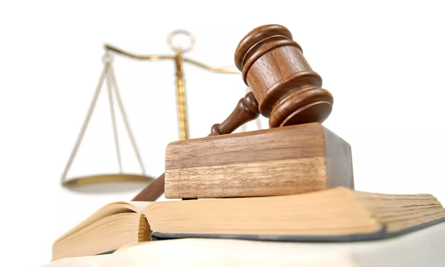 Woman, 35, arraigned for allegedly assaulting police officer