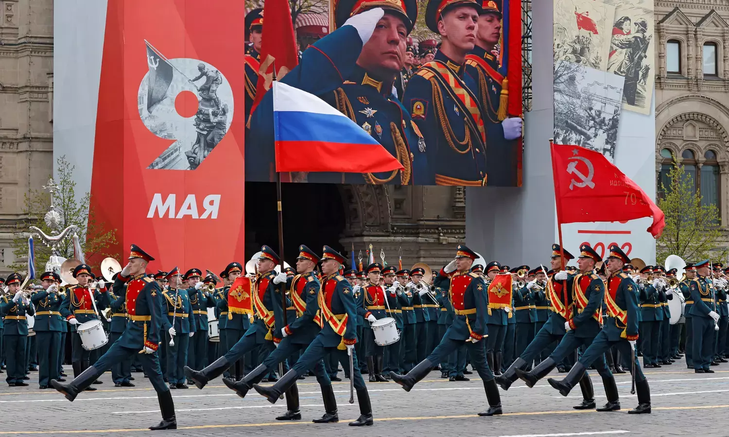 Ukrainians fear fiercer assault as Russia marks Soviet WW2 victory