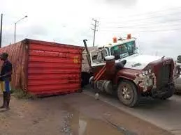 Container kills 1 male, injures another as brake fails in Lagos