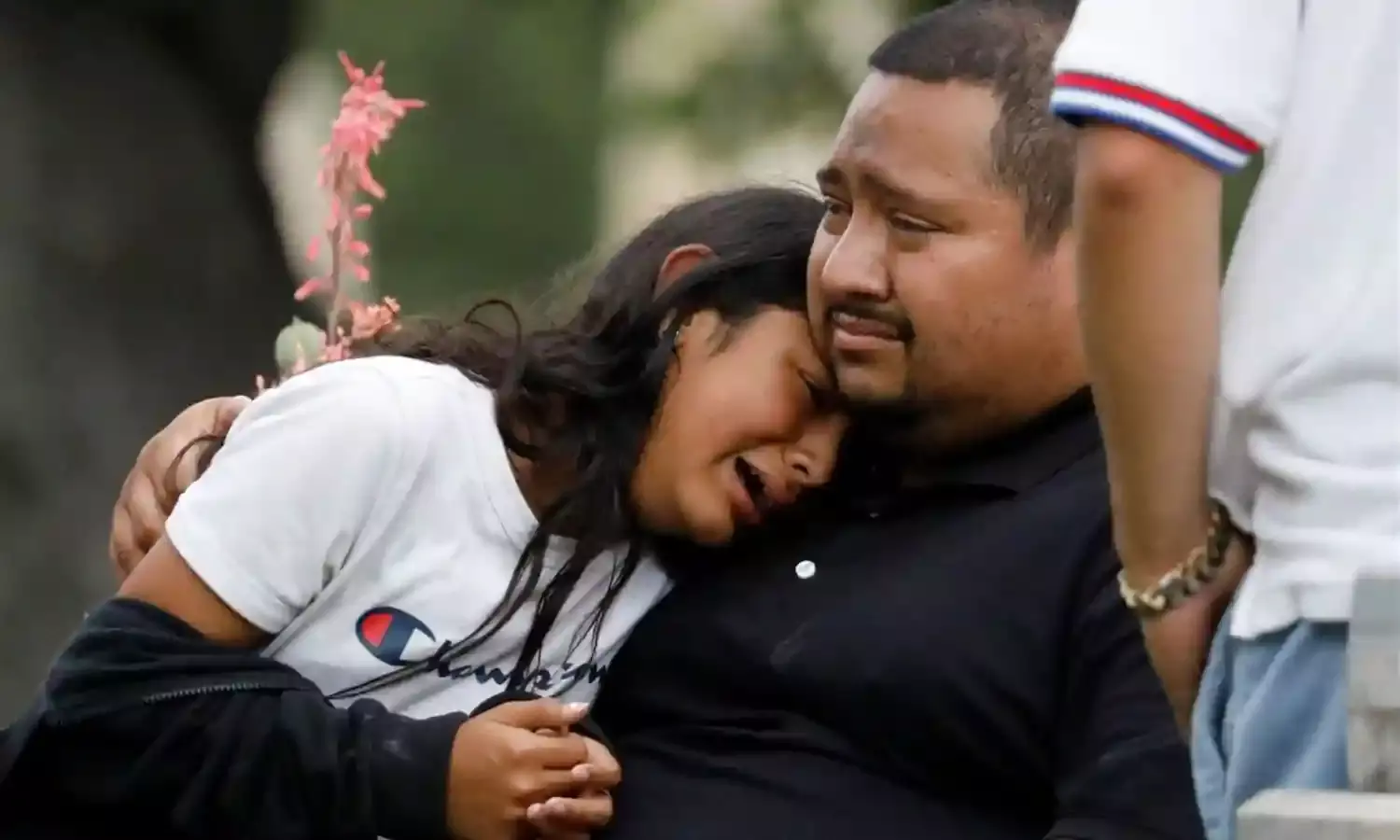 German Chancellor sends condolences over U.S. shooting