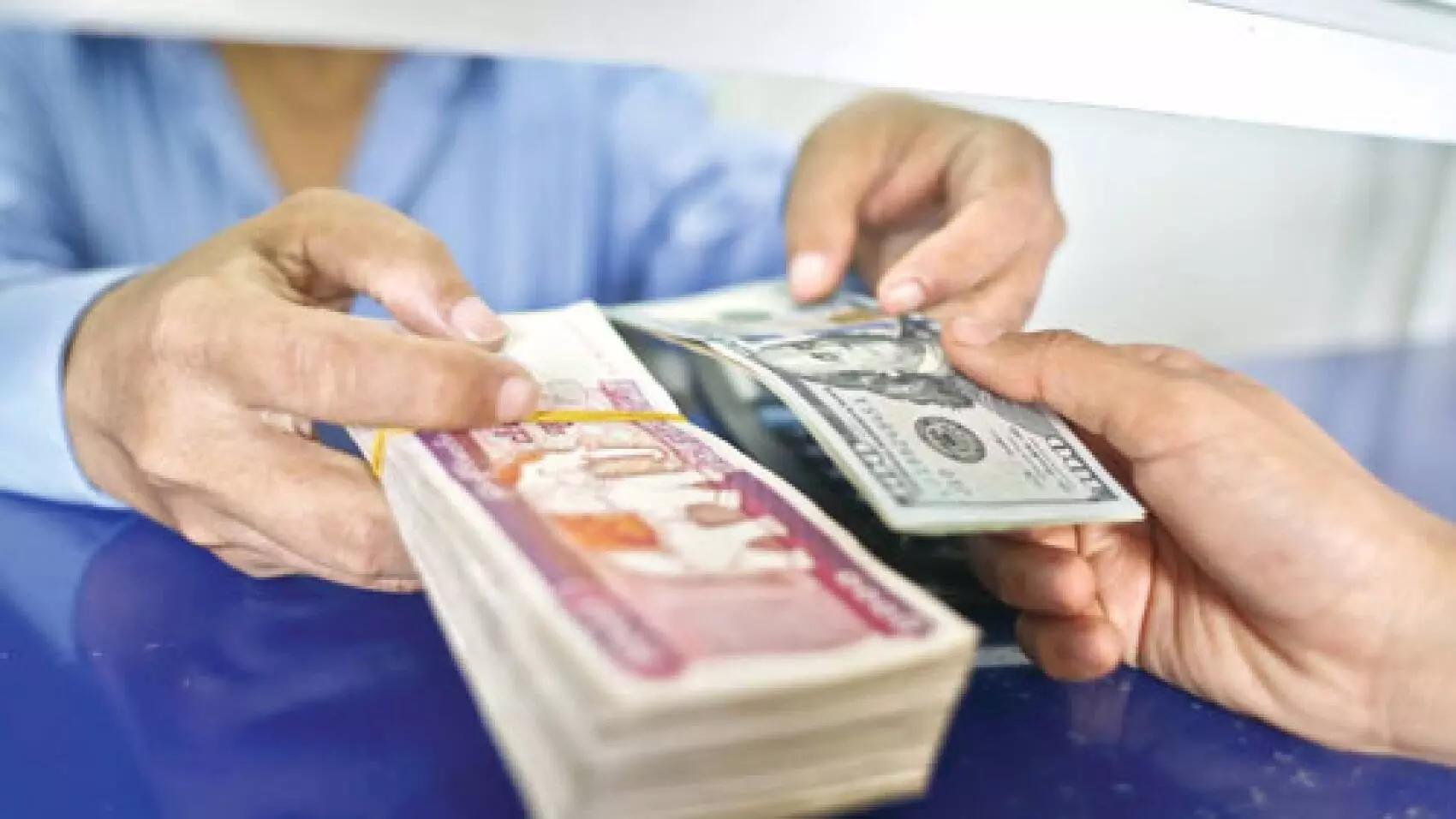 Myanmar bans U.S. dollar to stabilise foreign exchange rate Myanmar bans U.S. dollar to stabilise foreign exchange rate