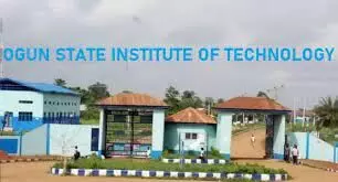 Nigeria needs to lessen over-dependence on oil, Rector warns Nigeria needs to lessen over-dependence on oil, Rector warns