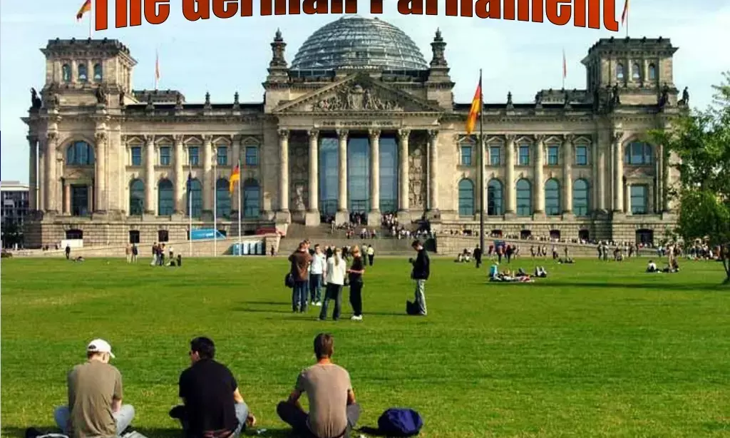 German parliament agrees minimum wage of €12 per hour