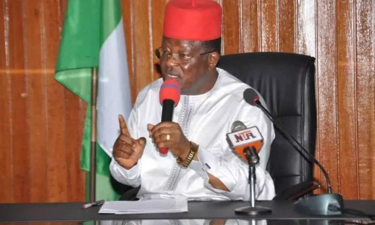 Umahi threaten to sack LG leaders with low fewer than 30,000 voters