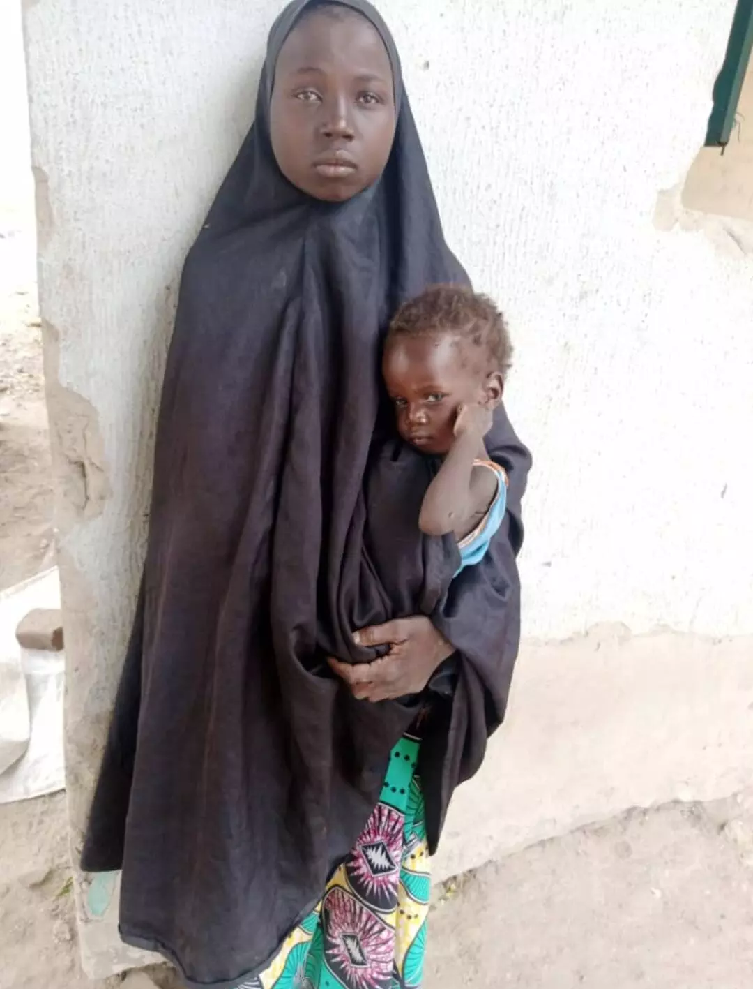 Commander lauds troops over rescue of Chibok girls Commander lauds troops over rescue of Chibok girls