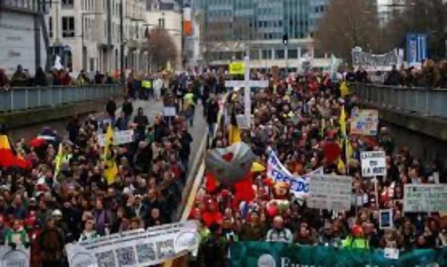 Public strike: 70,000 to 80,000 protest in Belgium