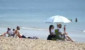 Heatwave: Britain sweats through hottest night as heat pain increases