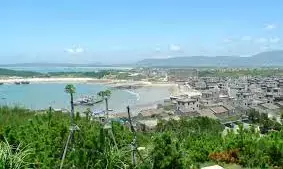 Malaysian vlogger records company island life in east China