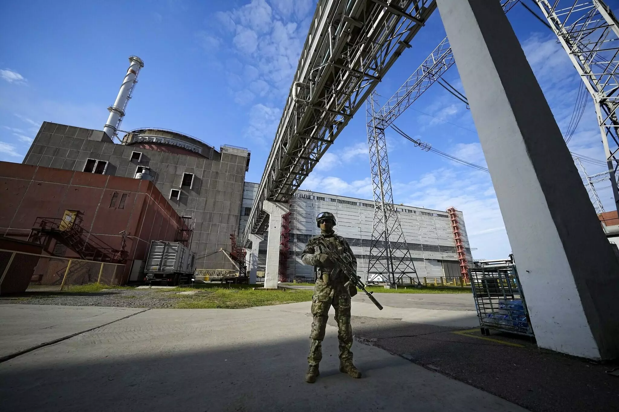 Russian action endangering Ukrainian nuclear power plant, says British Ministry