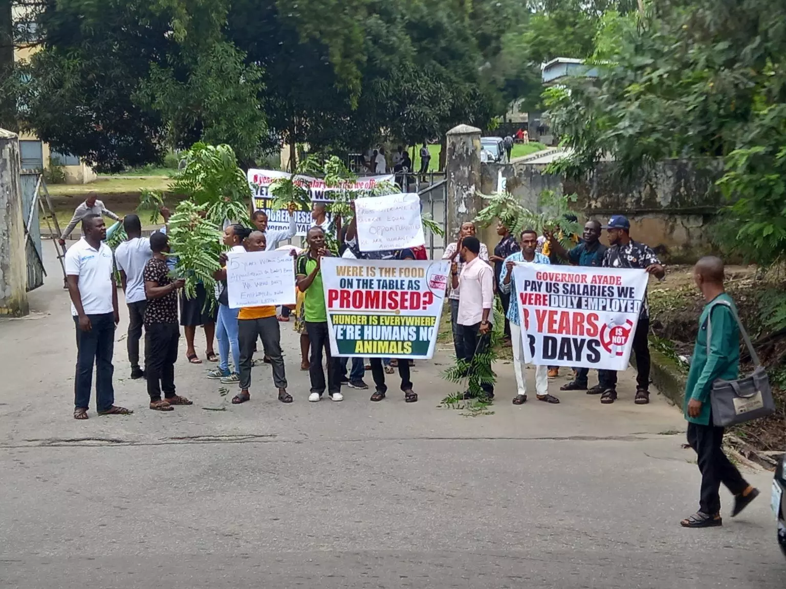 C/River workers protest alleged non payment of 5 years salaries