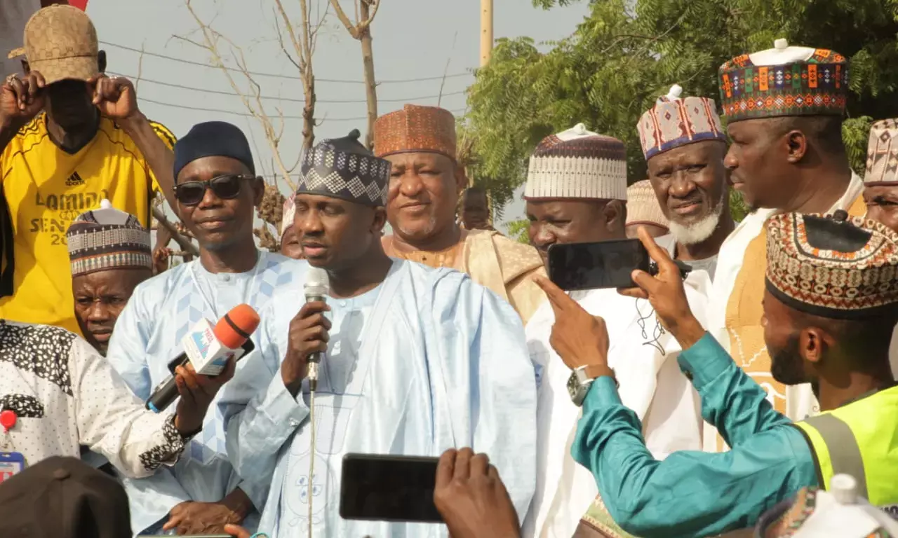 2023 Poll: 7,000 PDP supporters defect to APC in Sokoto