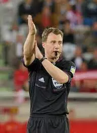 Bundesliga referee believes social media hate hinders recruitment
