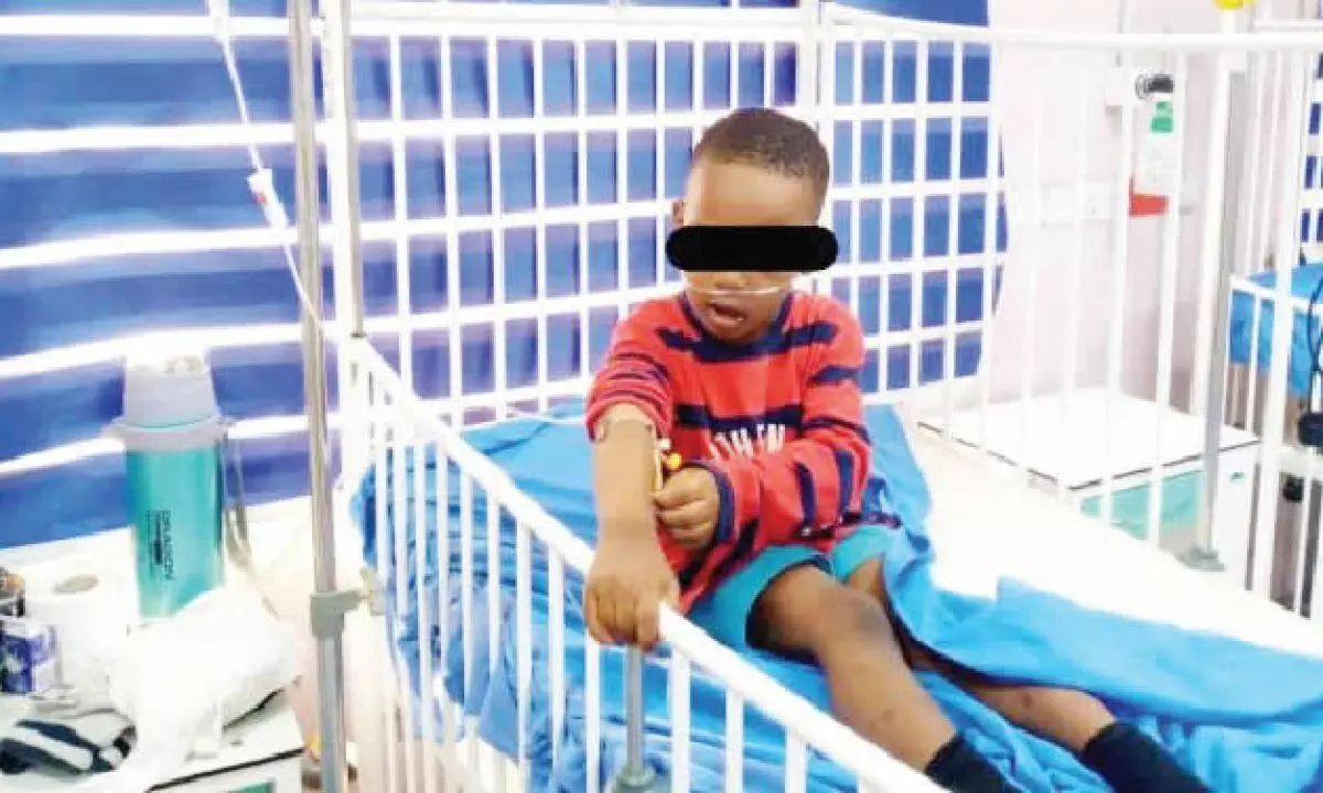 Police investigates death of a boy after injections