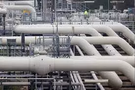 European gas prices falls as supply worries subside