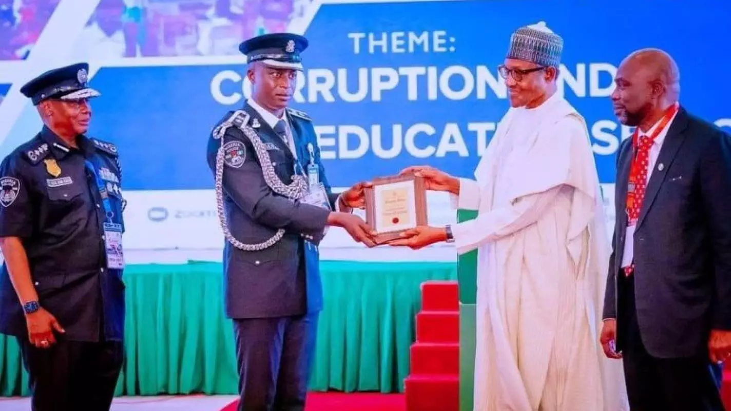 Lalong lauds CSP Amah, Plateau indigene, for refusing $200,000 bribe