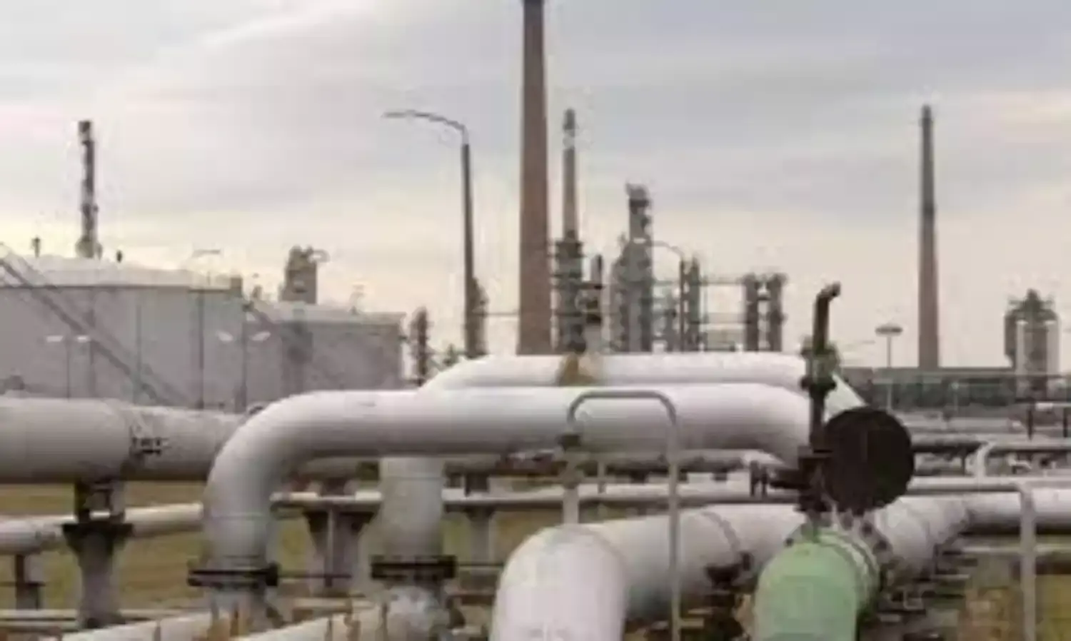 Sabotage not likely in Russian oil pipeline leak, Poland says